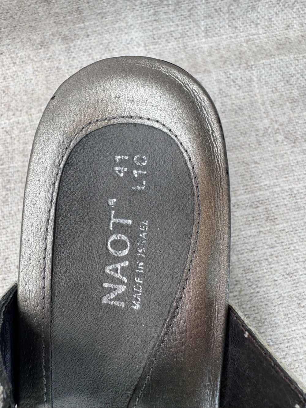 Naot Treasure Silver/black Patent Leather Sandals heels wedges sz 41 (10) party